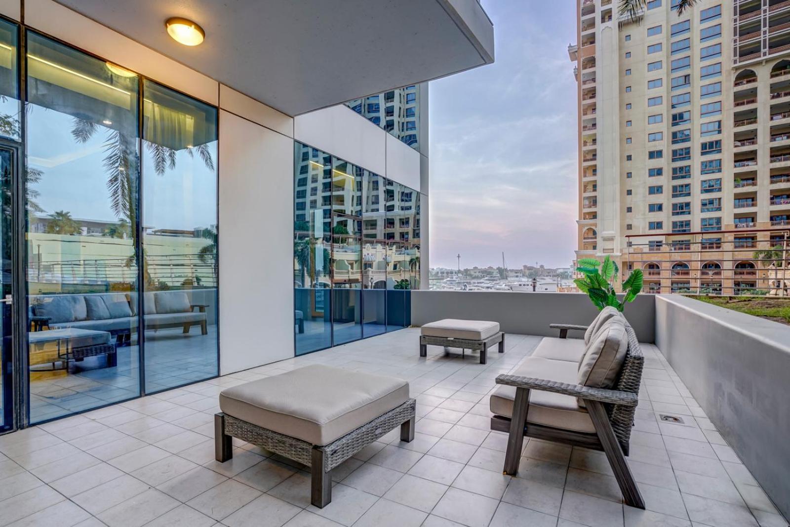 Oceana Atlantic Seaside Apt Dubai Bagian luar foto